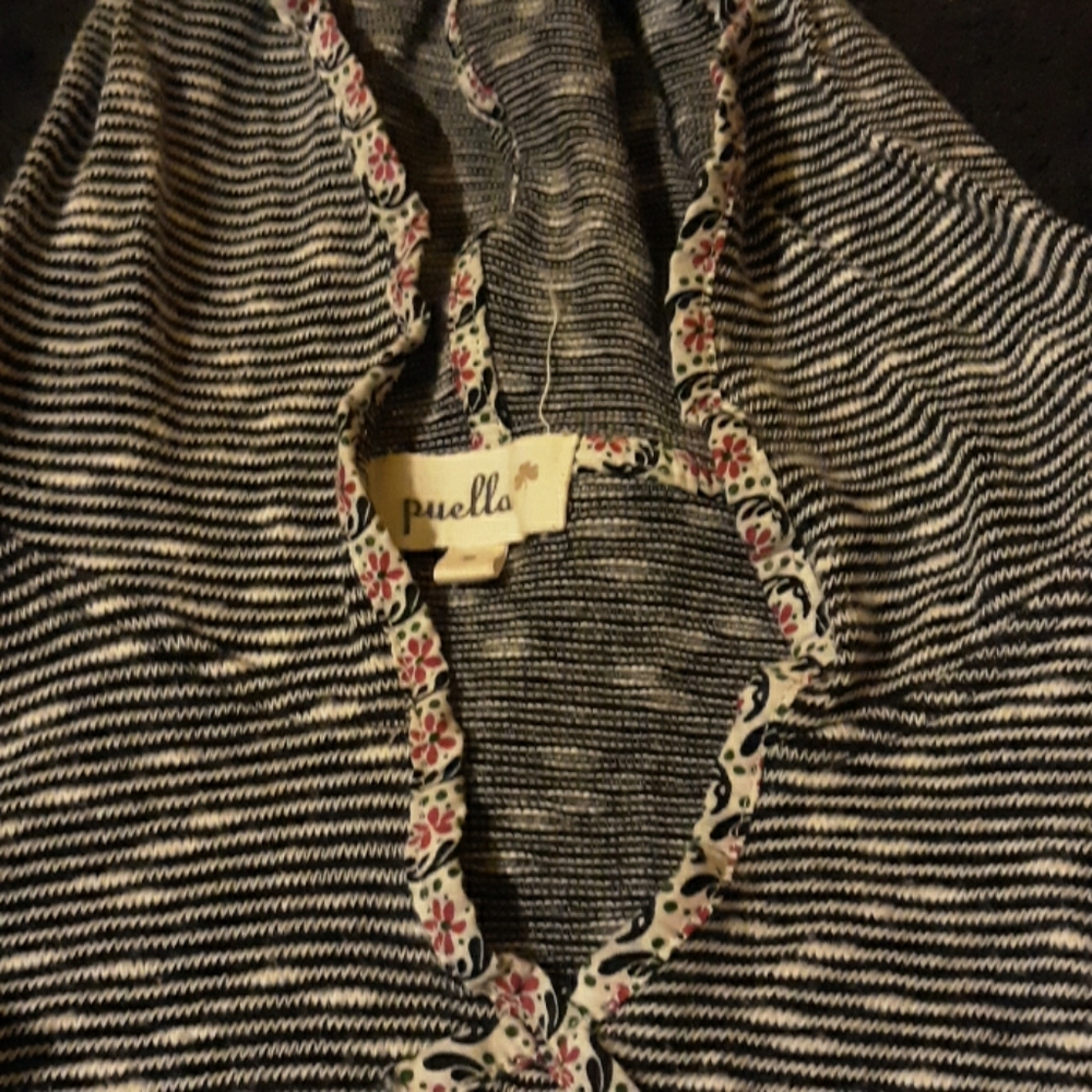 Hooded sweatshirt
